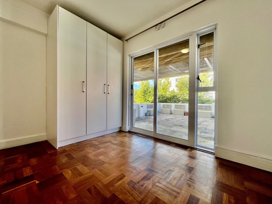 3 Bedroom Property for Sale in Wynberg Upper Western Cape